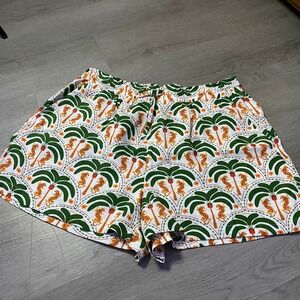 Classic Concepts Shorts Womens XL White Green Leopard Palm Tree Viscose Linen